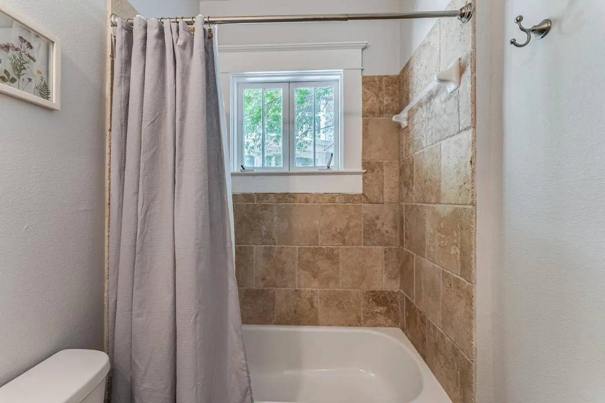 Luxury Bayshore Beauty Sleeps 8, Location, Charm Tampa 0*,